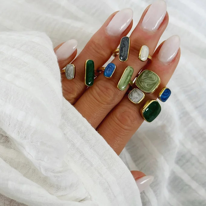 Geometric Color Ring