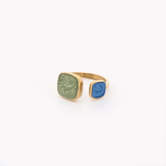 Geometric Color Ring