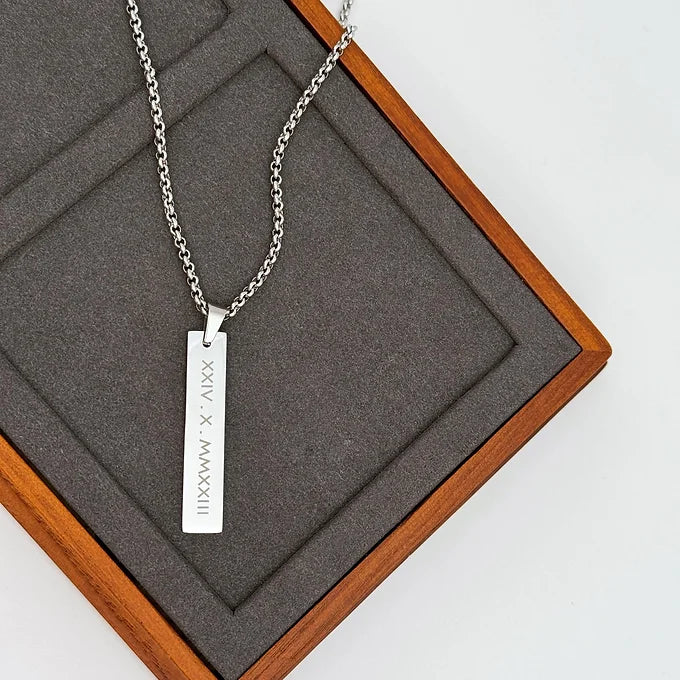 Colar pendente personalizável