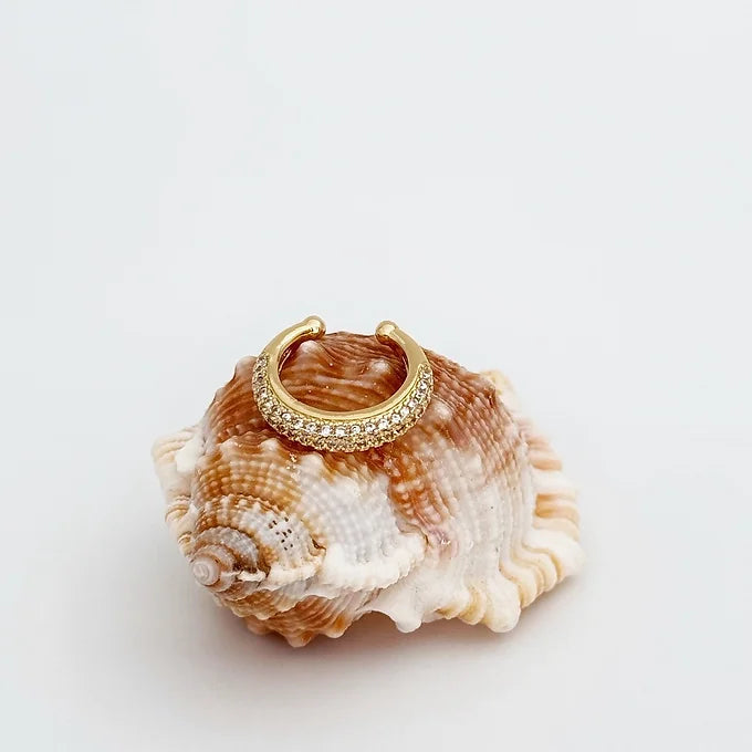 Nazaré Beach Earcuff