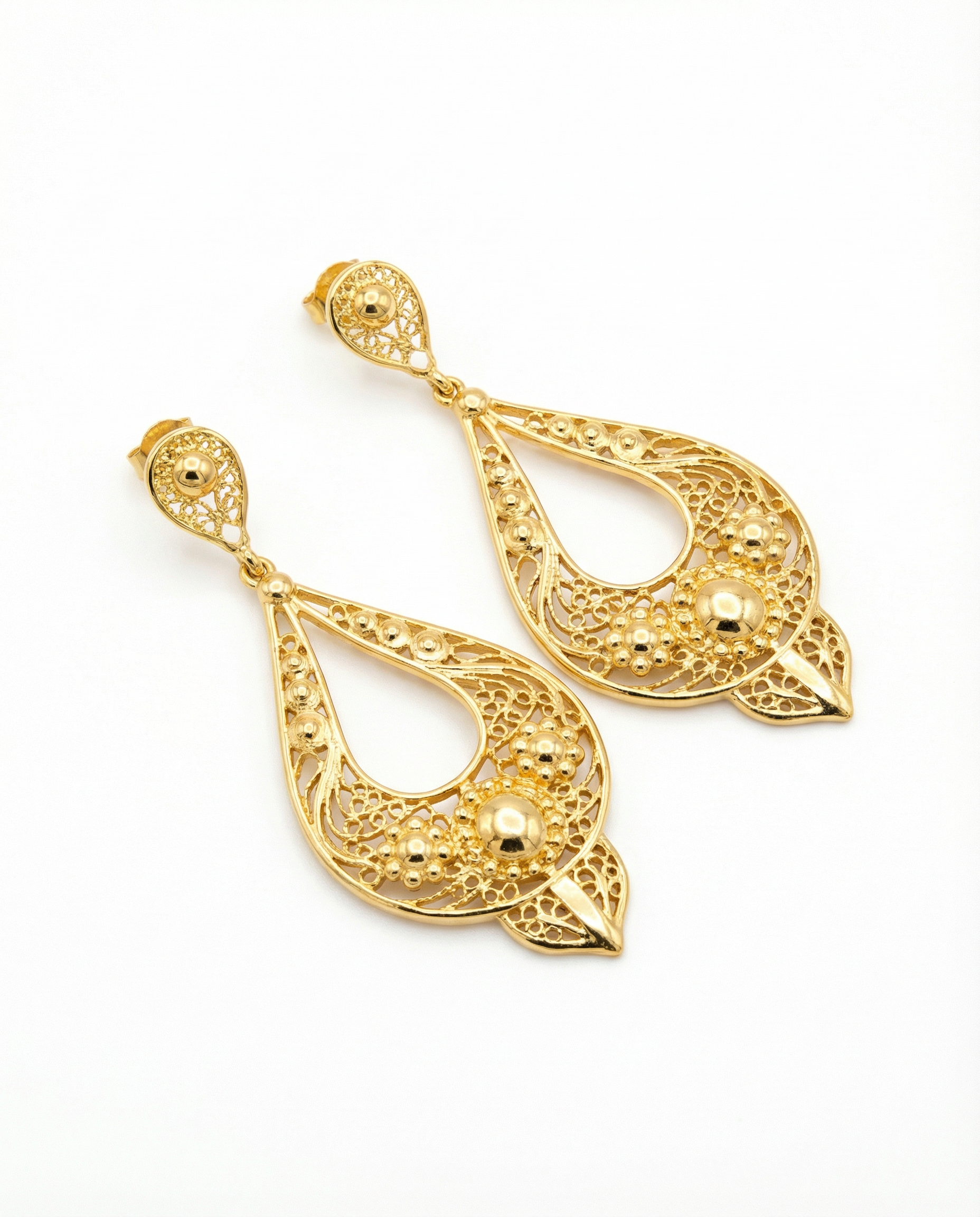 Brincos gota filigrana