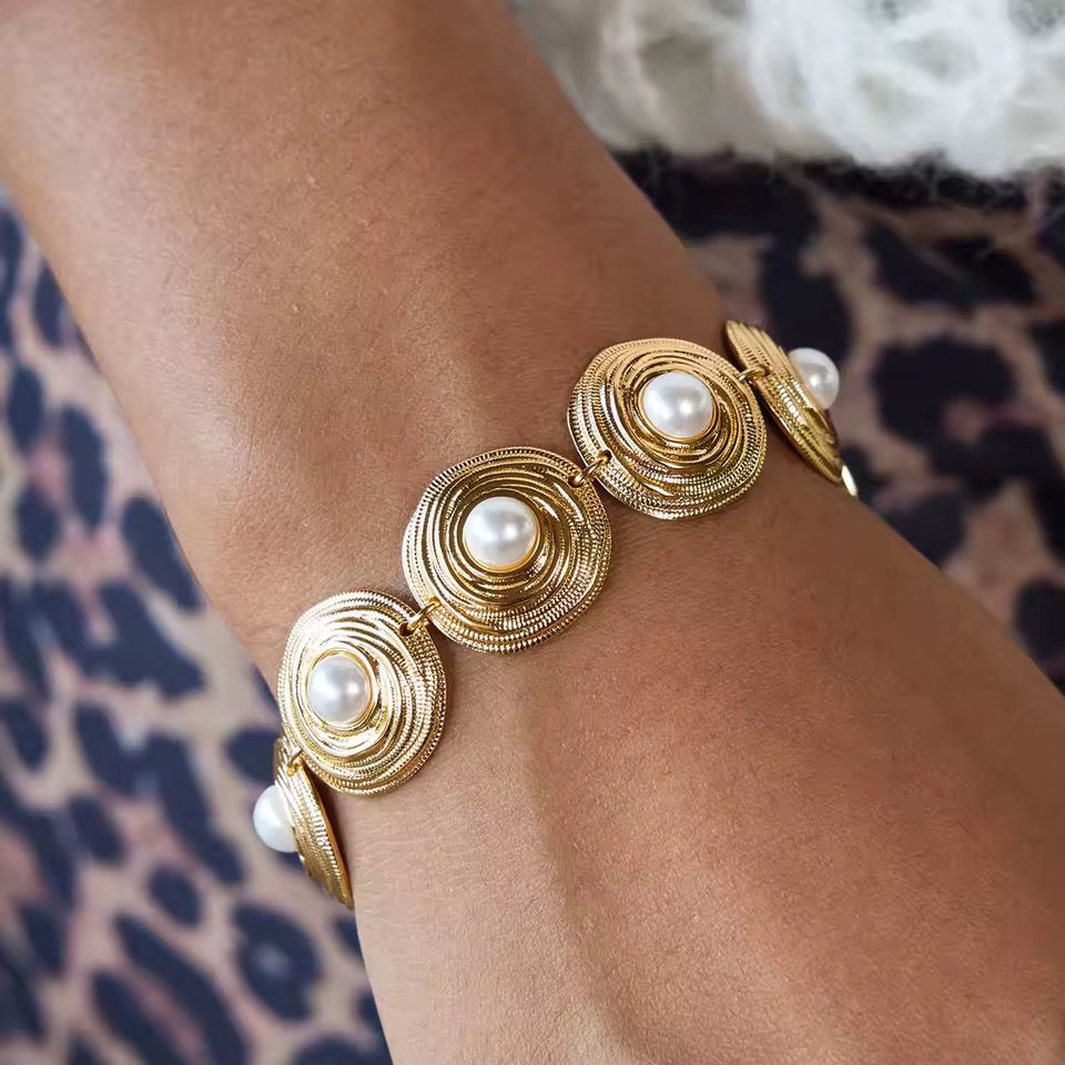 Pulseira c/ pérolas