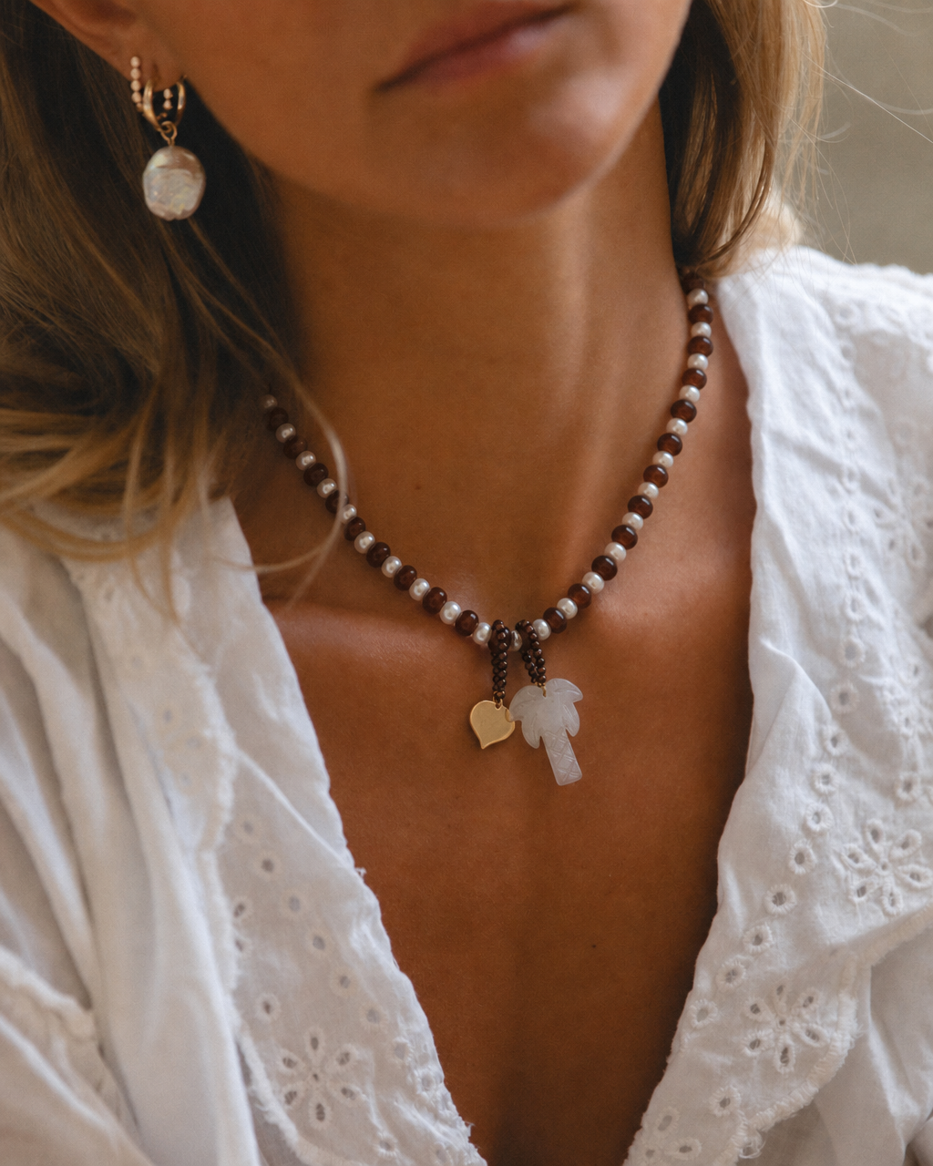 White w/ Brown