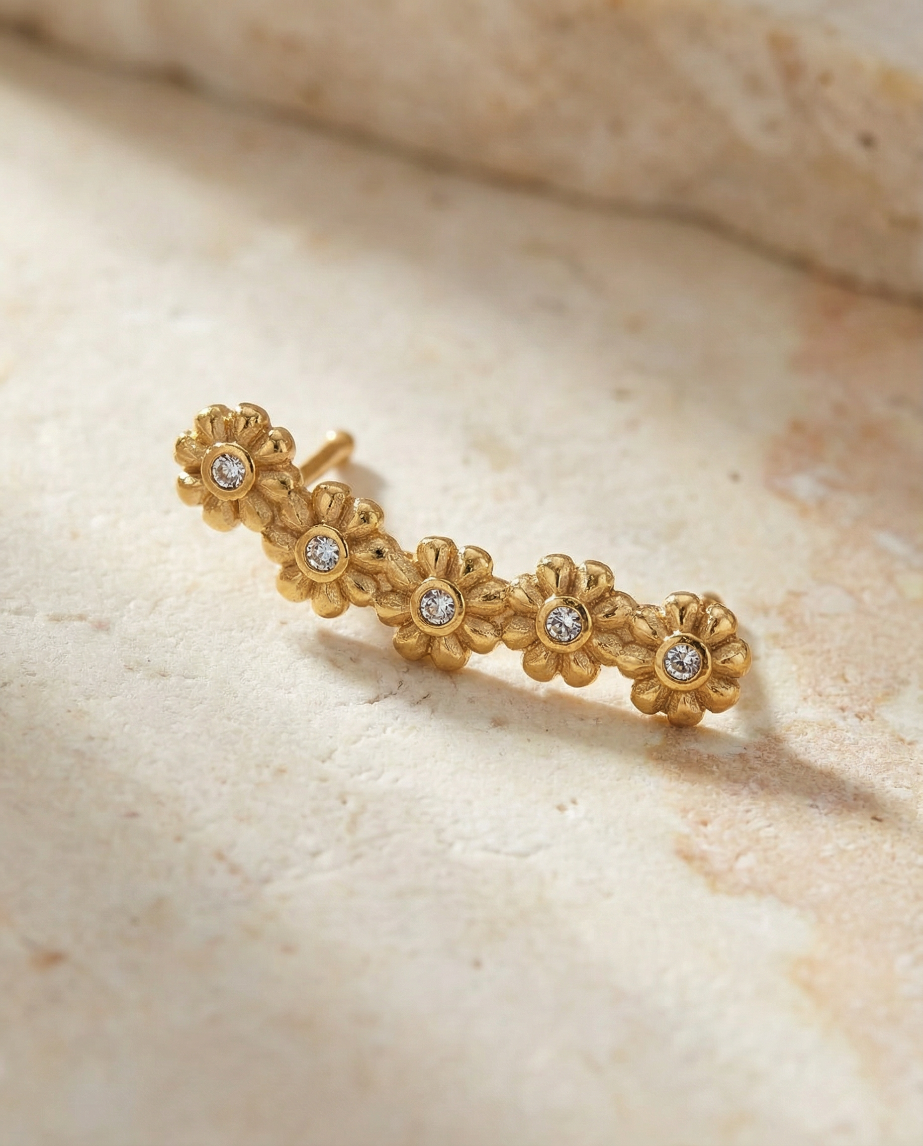 Brinco Earcuff Flores