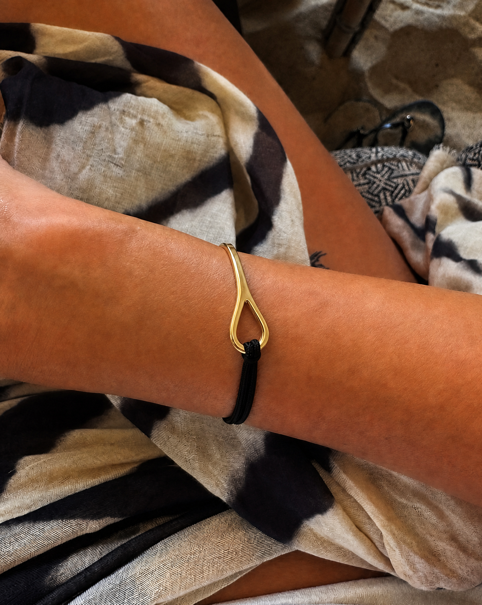 Pulseira gota c/ tecido